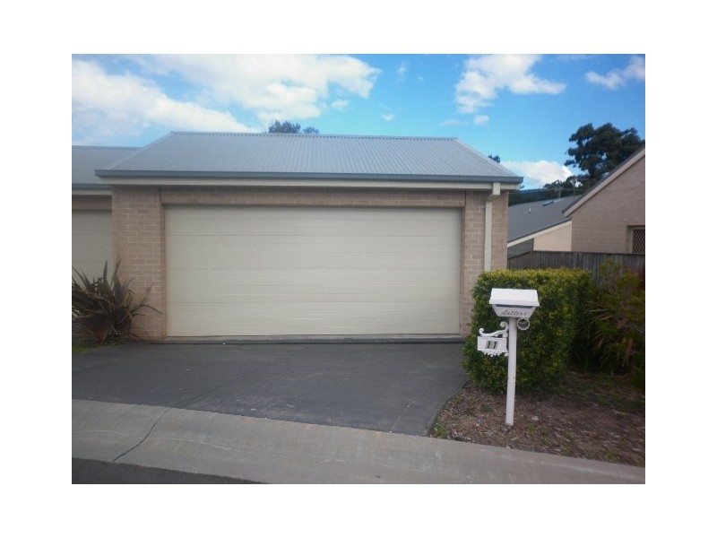 11 Mountainview Mews, Albion Park NSW 2527