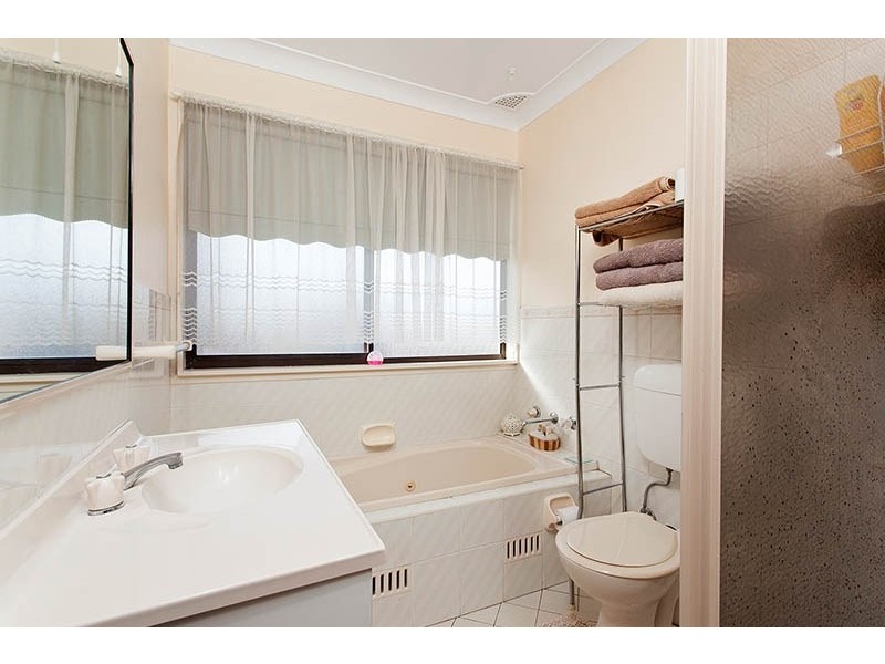 4/394 Princes Highway, Dapto NSW 2530