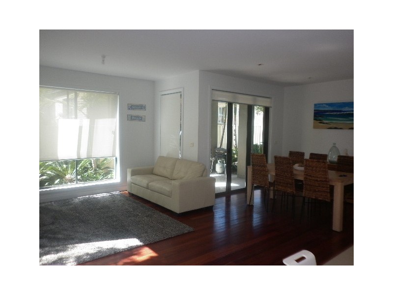 7 Hinchinbrook Drive, Shell Cove NSW 2529
