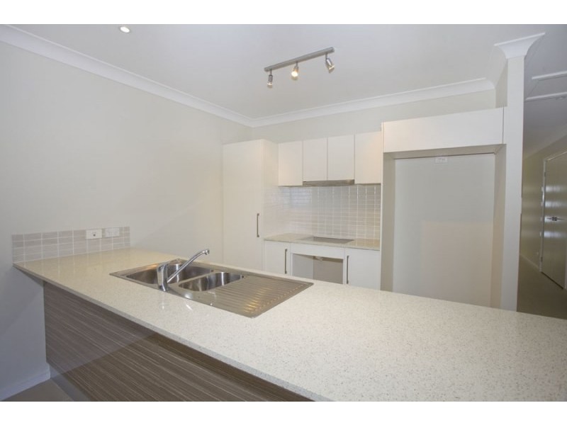 8 Jemima Close, Flinders NSW 2529