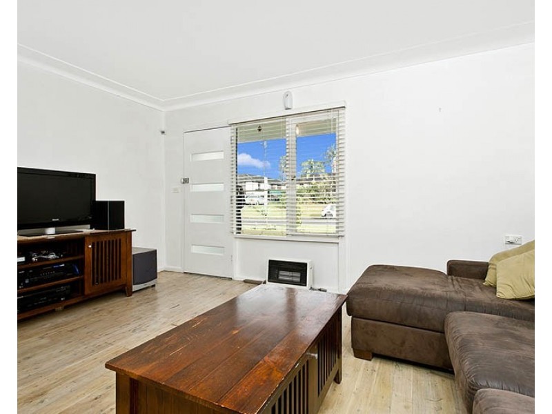 44 Ulster Avenue, Warilla NSW 2528