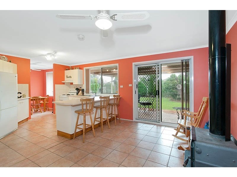 12 Candlebark Street, Albion Park Rail NSW 2527