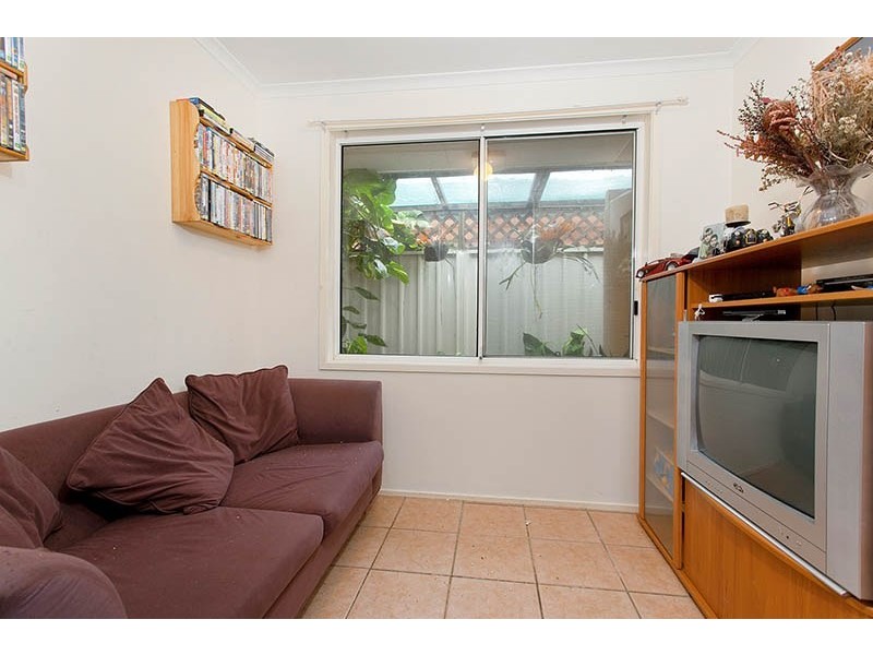 12 Candlebark Street, Albion Park Rail NSW 2527