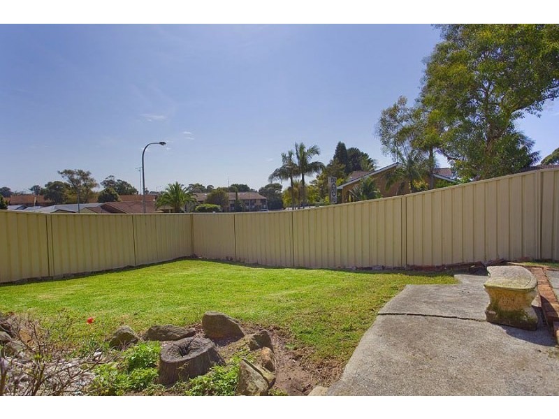 3A Woodlands Avenue, Barrack Heights NSW 2528