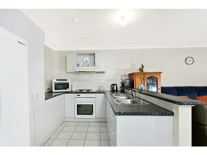 38  Downes Drive, Albion Park NSW 2527