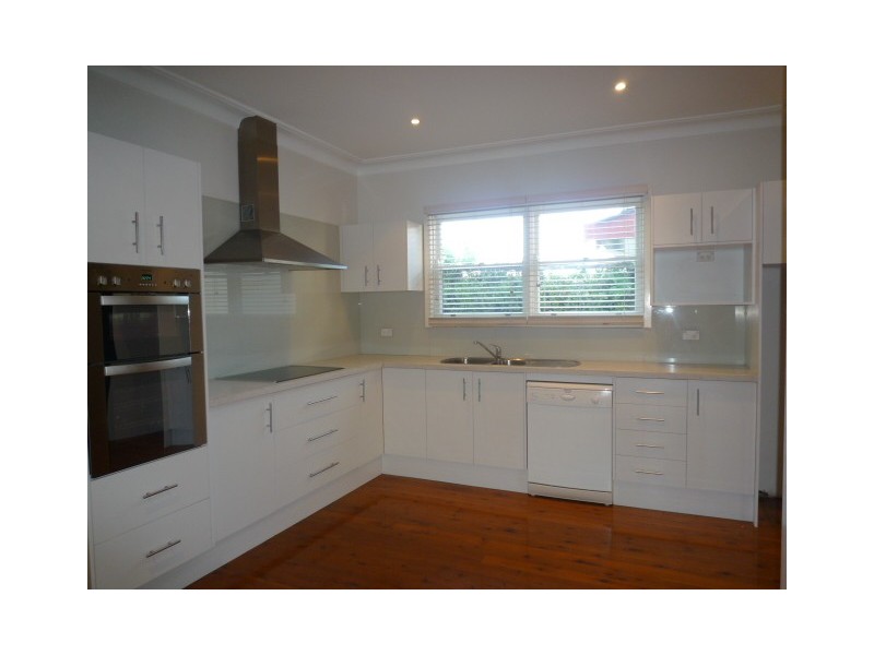 276 Farmborough Road, Farmborough Heights NSW 2526