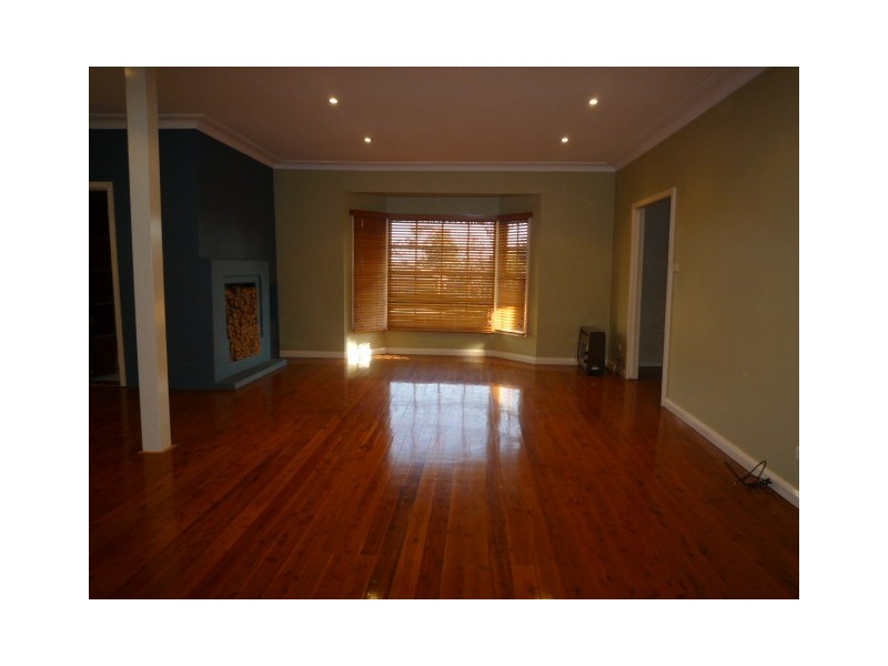 276 Farmborough Road, Farmborough Heights NSW 2526