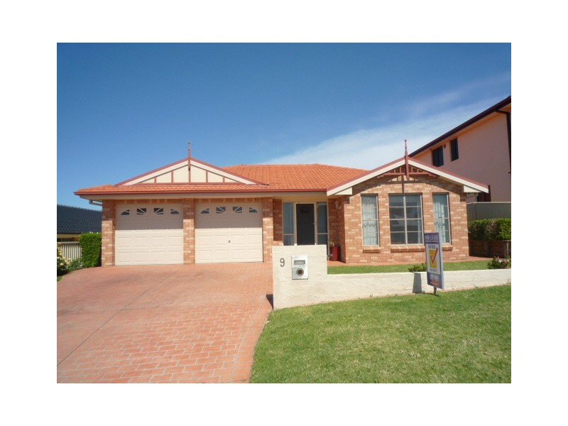 9 Banks Drive, Shell Cove NSW 2529