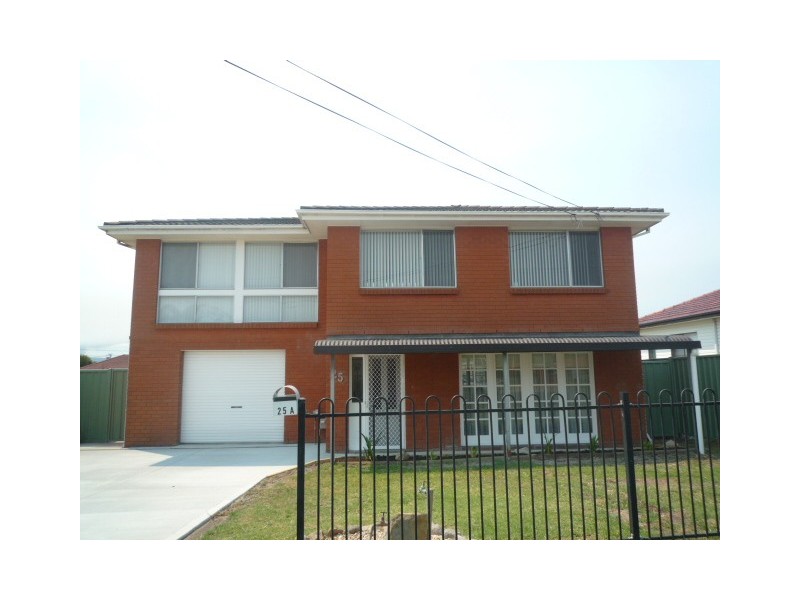 25 Helen Street, Warilla NSW 2528