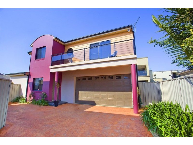 2/9 Lorikeet Place, Blackbutt NSW 2529