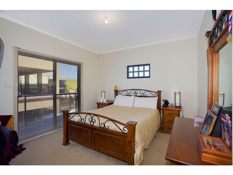 2/9 Lorikeet Place, Blackbutt NSW 2529