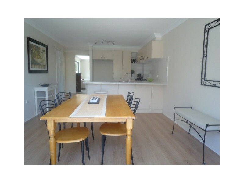 301 Princes Highway, Albion Park Rail NSW 2527