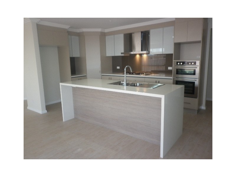 52 Mystics Drive, Shell Cove NSW 2529