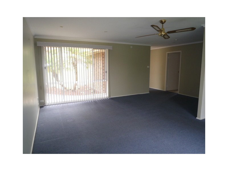 46 Roper Road, Albion Park NSW 2527