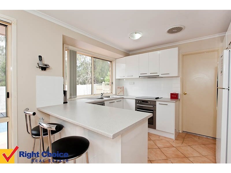15 Tully Crescent, Albion Park NSW 2527