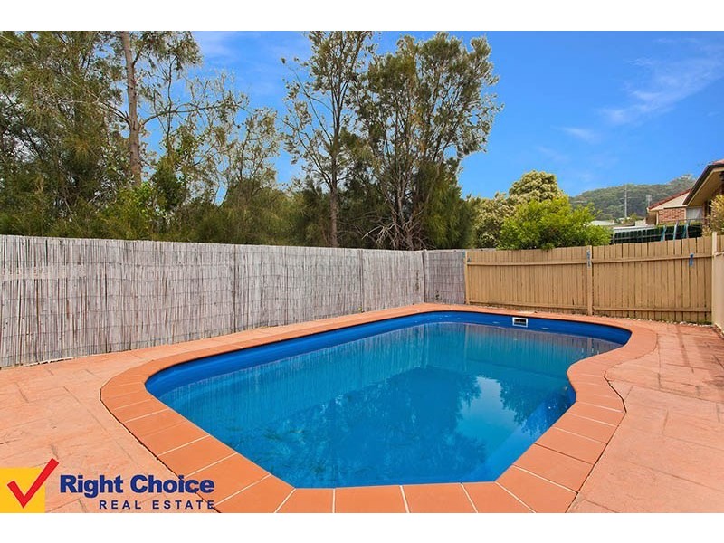 15 Tully Crescent, Albion Park NSW 2527