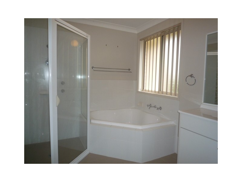 6B Melville Crescent, Shell Cove NSW 2529