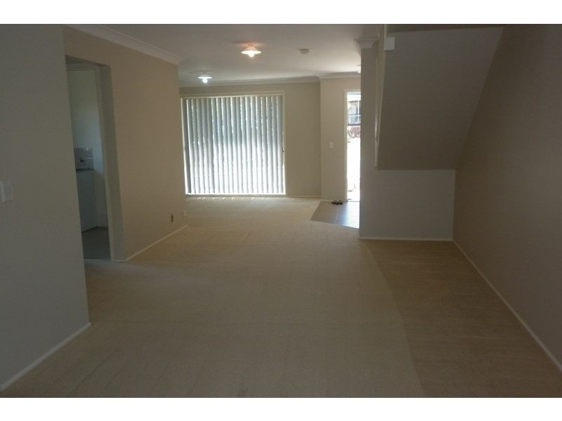 3 Lakewood Boulevard, Flinders NSW 2529