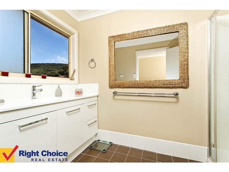 7/88 Daintree Drive, Albion Park NSW 2527