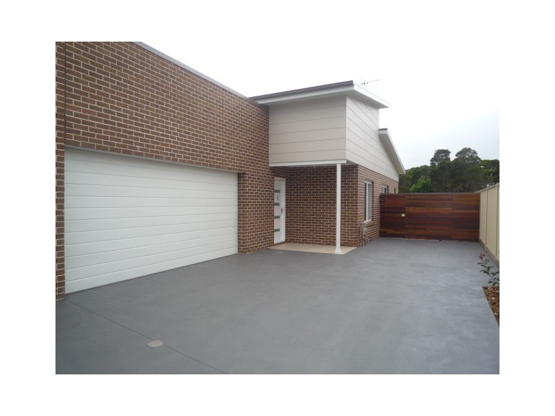 6/187 Tongarra Road, Albion Park NSW 2527