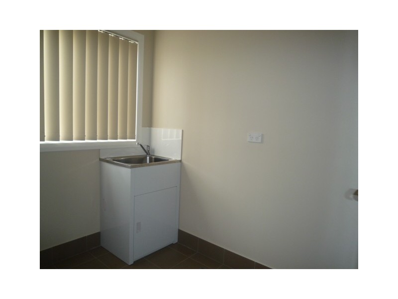 6/187 Tongarra Road, Albion Park NSW 2527