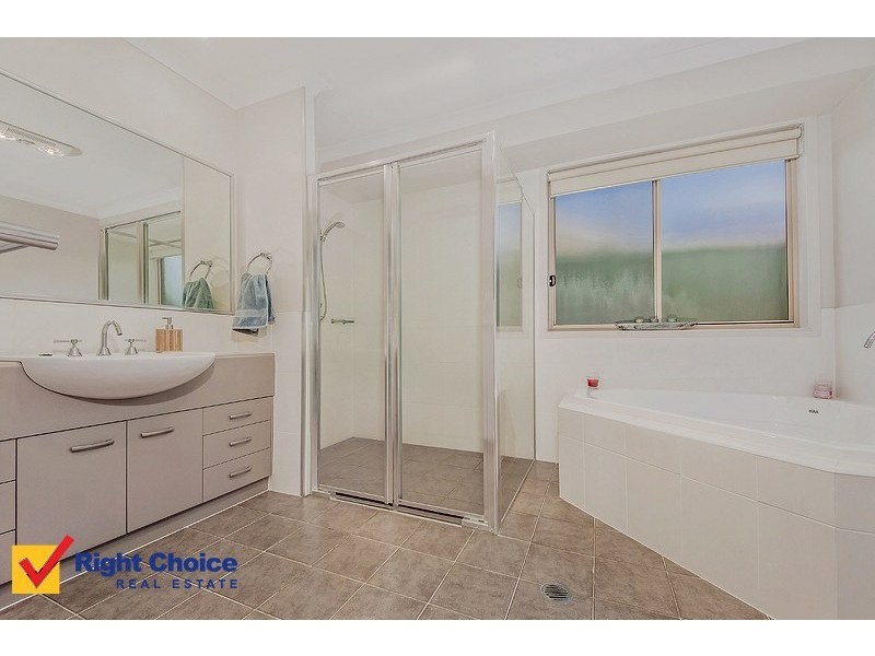 9 Mortlock Drive, Albion Park NSW 2527