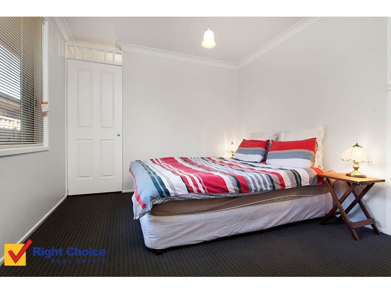 18 Barcoo Circuit, Albion Park NSW 2527