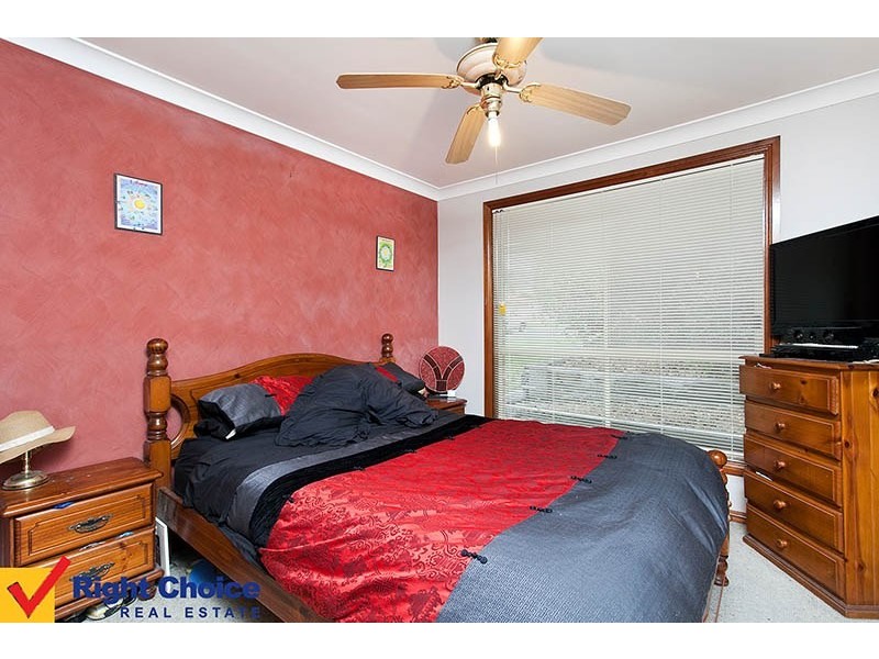 6 Boles Street, Albion Park NSW 2527