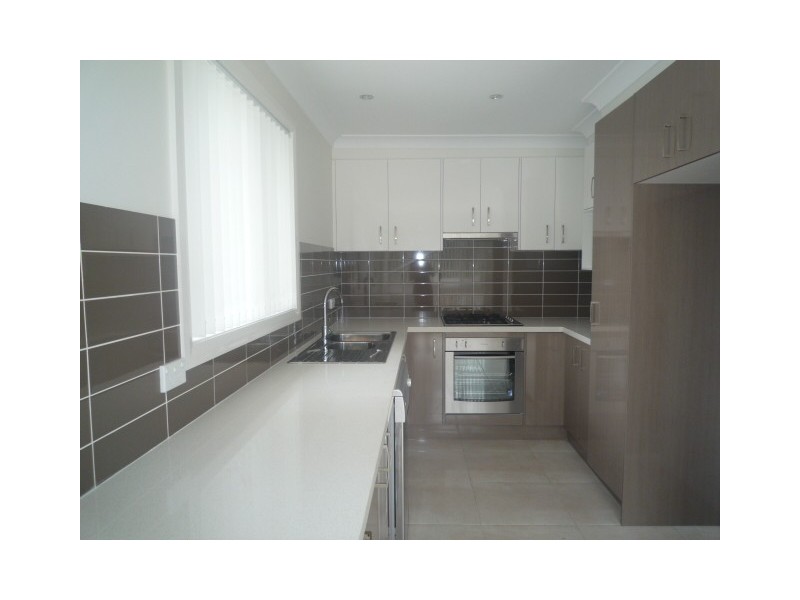 1/81 Reddall Parade, Lake Illawarra NSW 2528