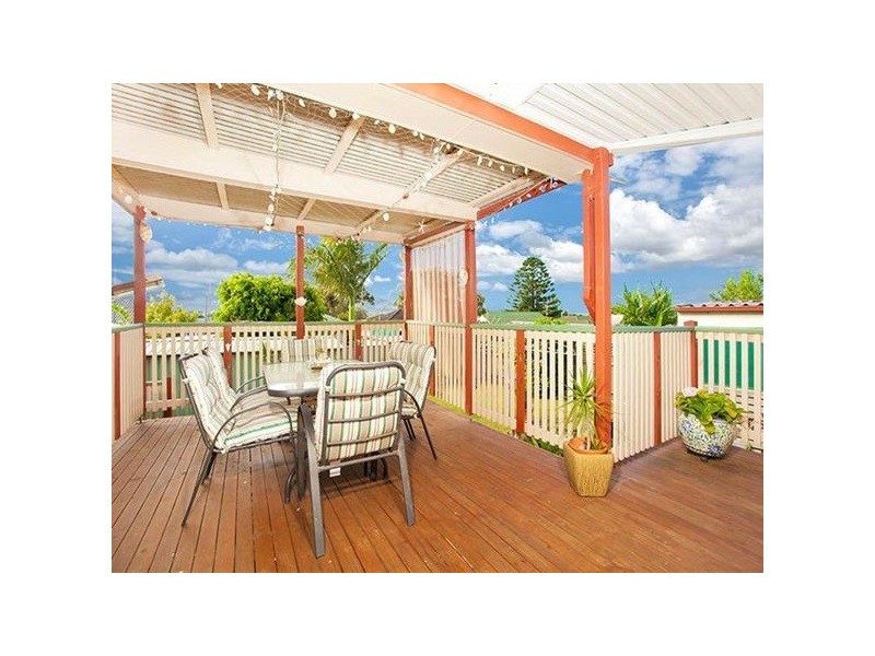 9 Beaton Street, Lake Illawarra NSW 2528