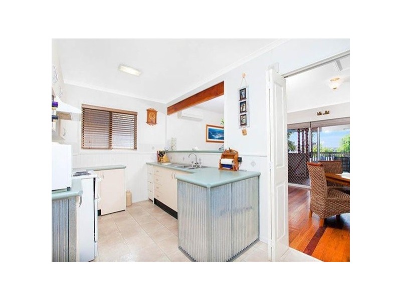 9 Beaton Street, Lake Illawarra NSW 2528