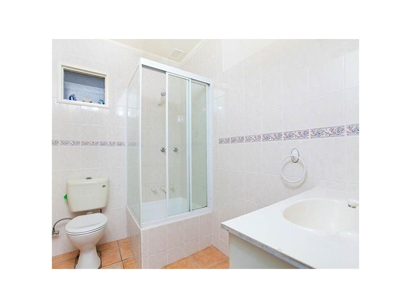 9 Beaton Street, Lake Illawarra NSW 2528