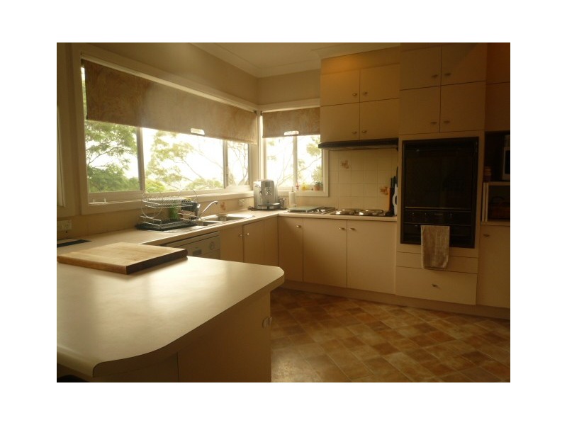 184 Farmborough Road, Farmborough Heights NSW 2526