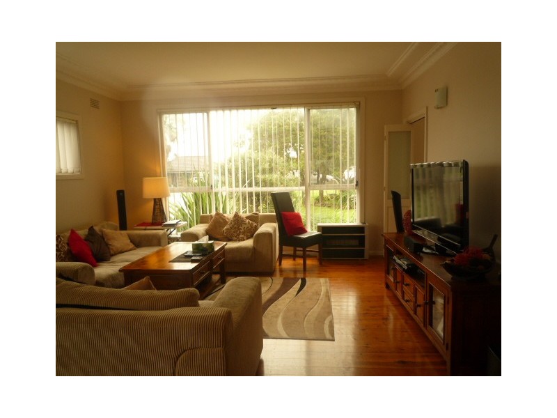 184 Farmborough Road, Farmborough Heights NSW 2526