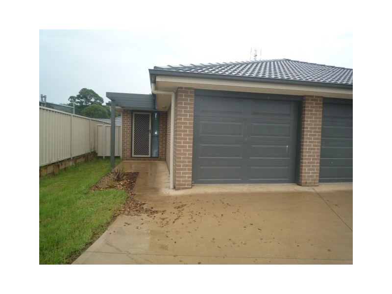 1/110B Terry Street, Albion Park NSW 2527