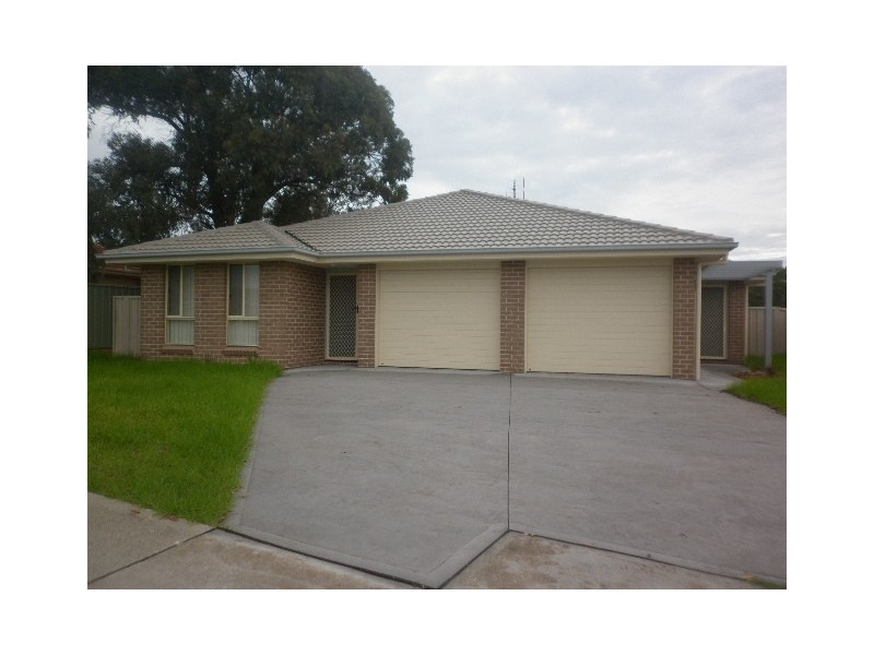 2/110D Terry Street, Albion Park NSW 2527