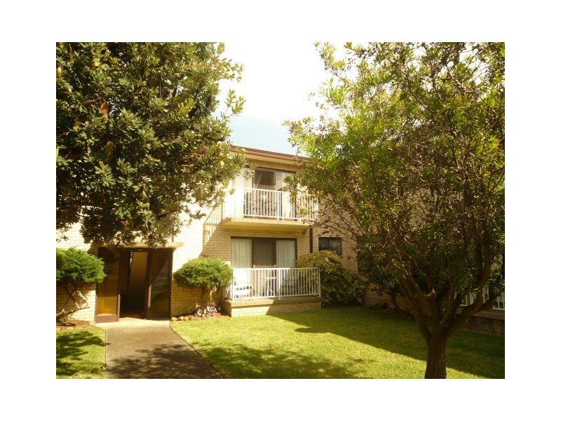 10/46-48 Peterborough Avenue, Lake Illawarra NSW 2528