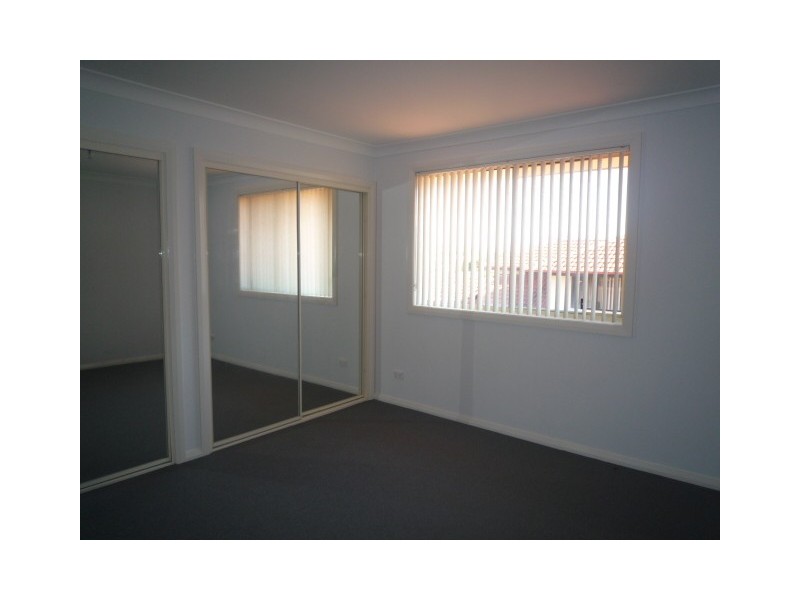2/23 Willinga Road, Flinders NSW 2529
