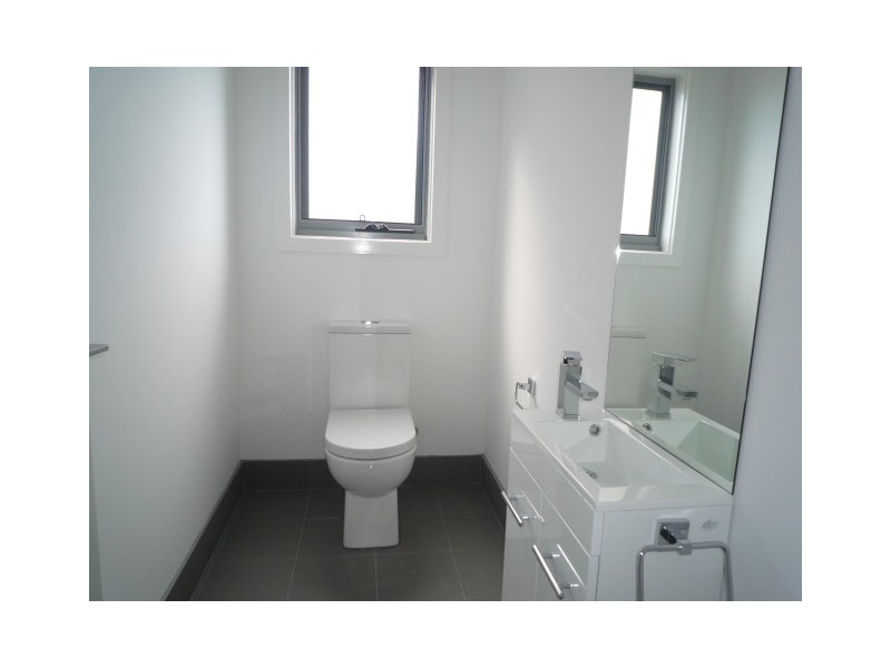 3 Rosemont Street, Flinders NSW 2529