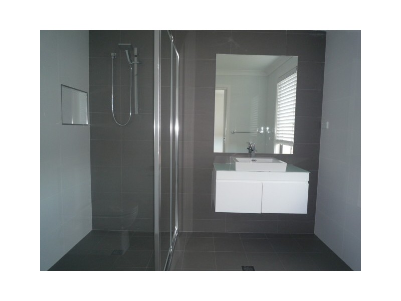 3 Rosemont Street, Flinders NSW 2529