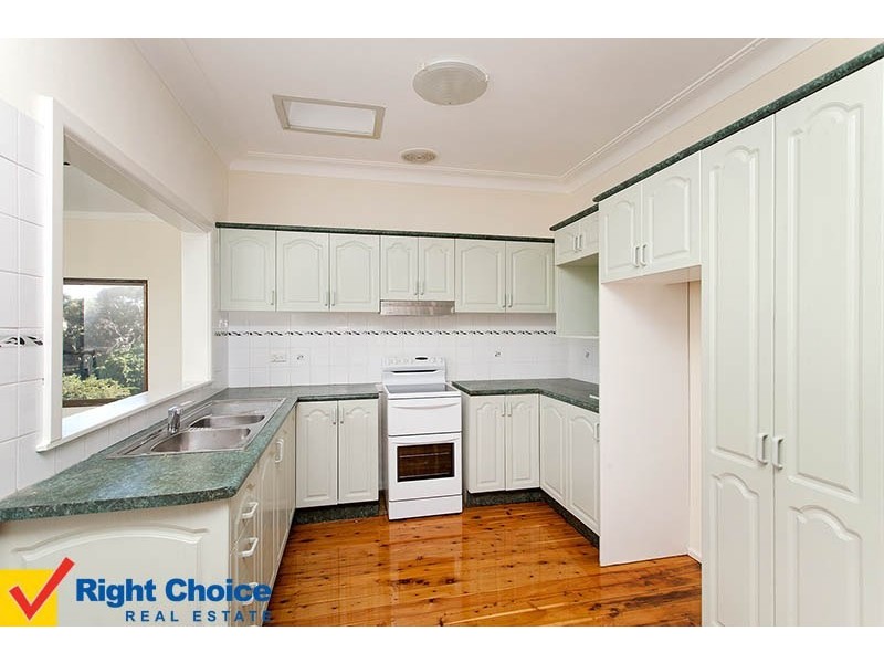 Lake Heights NSW 2502