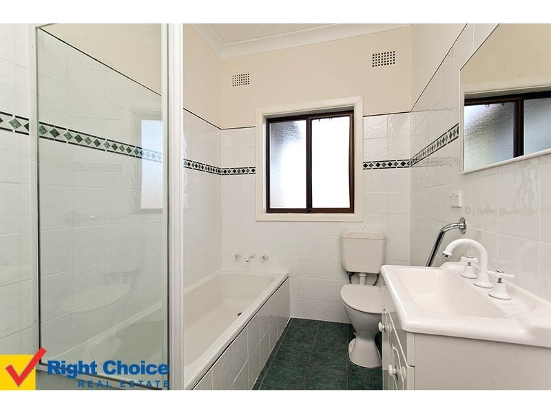 Lake Heights NSW 2502