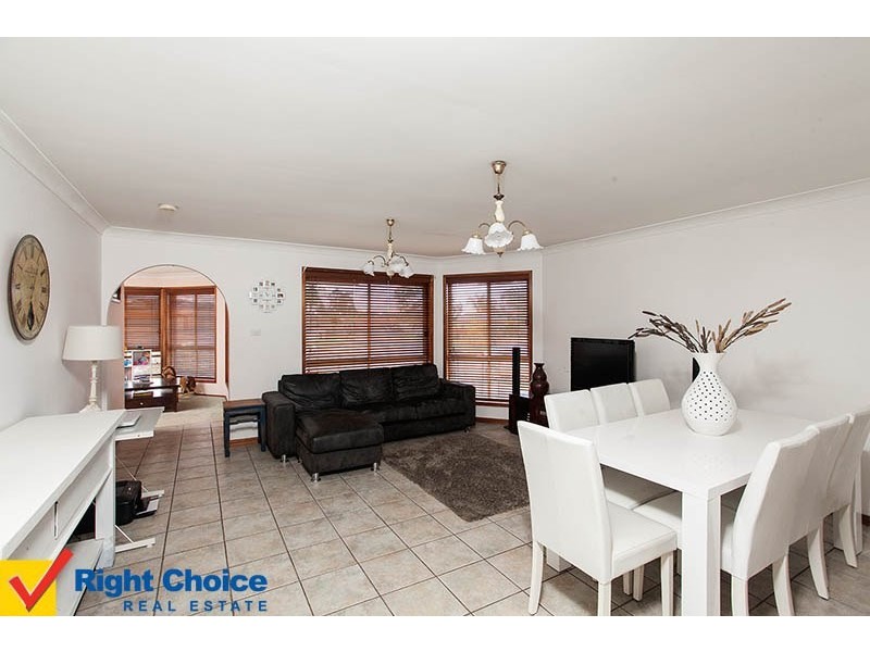 9 Moras Place, Lake Illawarra NSW 2528