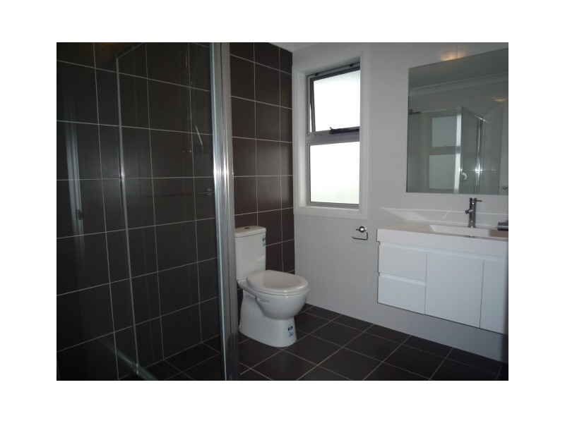 4/25 Pur Pur Avenue, Lake Illawarra NSW 2528
