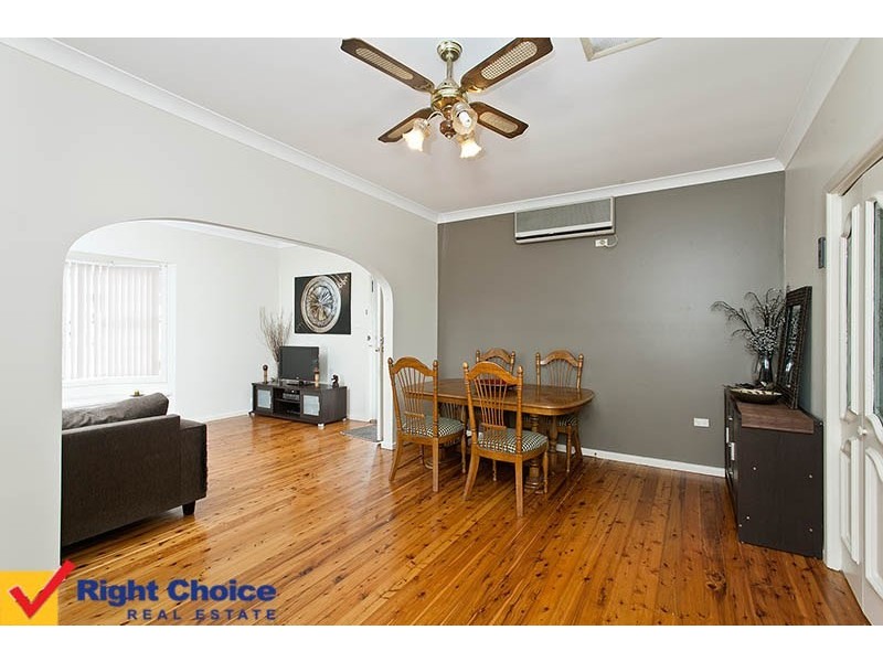 9 Marchant Crescent, Mount Warrigal NSW 2528
