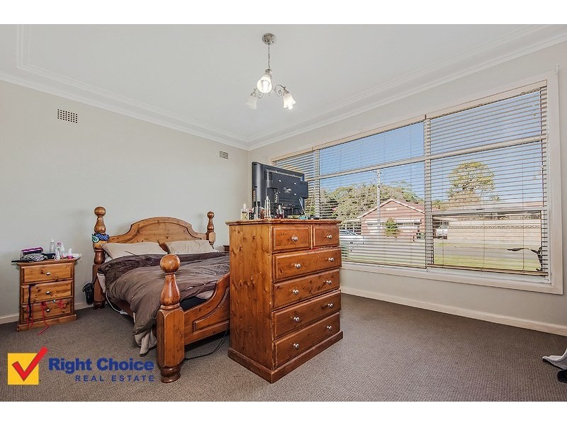 4 Boronia Avenue, Windang NSW 2528
