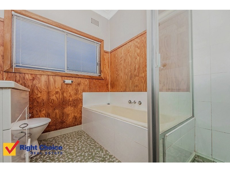4 Boronia Avenue, Windang NSW 2528