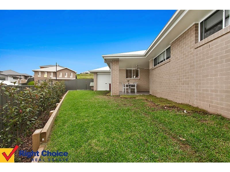 8 St Ives Road, Flinders NSW 2529