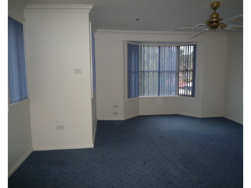 3 Abercrombie Crescent, Albion Park NSW 2527