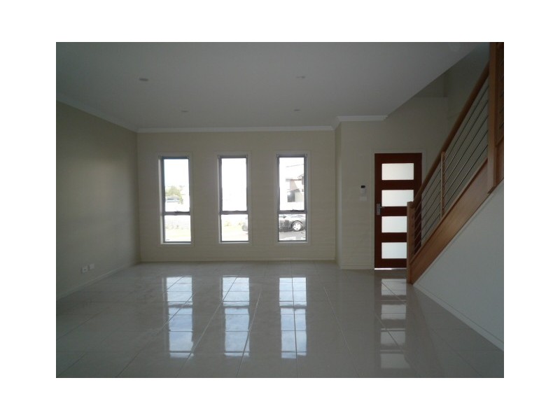 1/2 St Ives Road, Flinders NSW 2529